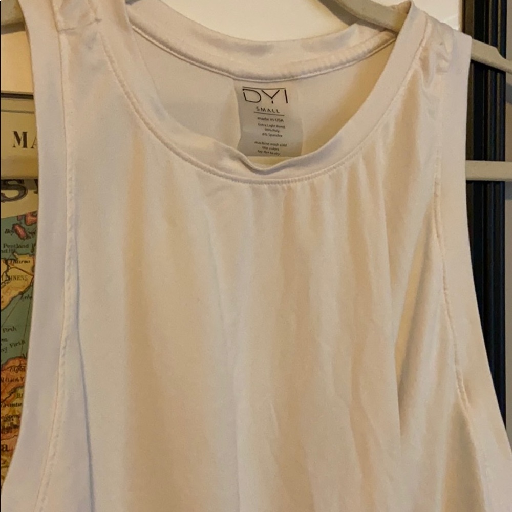 Small DYI knot front tank